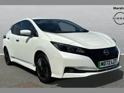 Used Nissan Leaf N-Connecta 108 kW (147 HP) 2022 White Hatchback