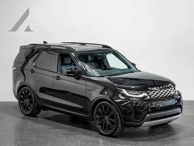 Used Land Rover Discovery SE 2025 Black SUV