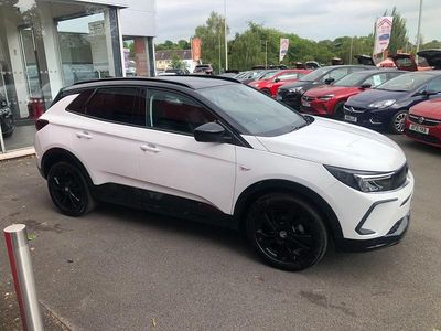 Used Vauxhall Grandland X GS Line 130 HP (95 kW) 2022 White SUV