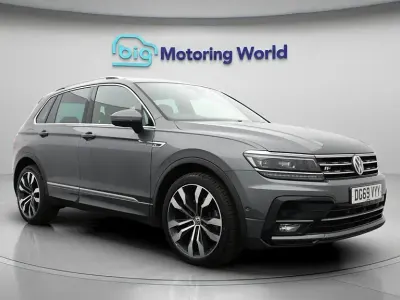 Second-hand VW Tiguan R-line 190 CP (139 kW) 2019 Gri SUV