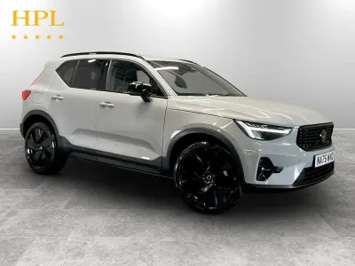 Used Volvo XC40 Plus 197 HP (144 kW) 2025 Grey SUV