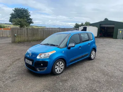Used Citroën C3 Picasso VTR Sport 2011 Blue MPV