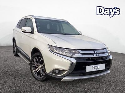 White Used 2019 Mitsubishi Outlander SUV | £11,990 (Good price)