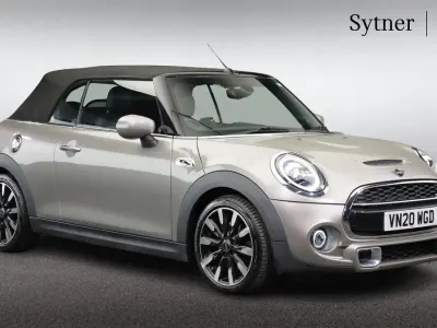 Begagnad Mini Cooper S Exclusive 192 HK (141 kW) 2020 Silver Halvkombi