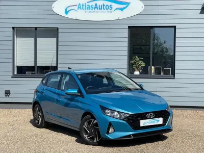 Used Hyundai i20 SE 100 HP (73 kW) 2023 Turquoise Hatchback
