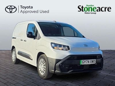 Usado Toyota Proace 100 kW (136 HP) 2024 Branco Monovolume