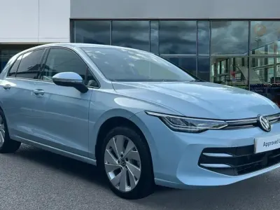 Used VW Golf VIII Match 150 HP (110 kW) 2025 Crystal ice blue metallic
