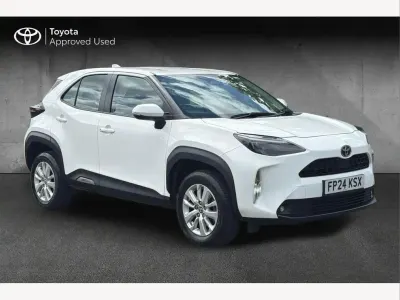 Used Toyota Yaris Cross 116 HP (85 kW) 2024 Pure white SUV