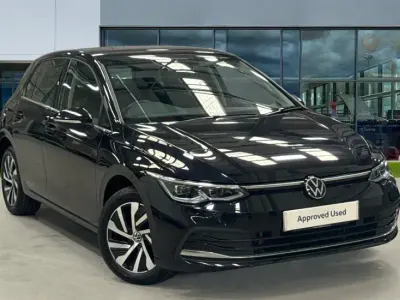 Used VW Golf VIII Style 204 HP (150 kW) 2023 Deep black pearl
