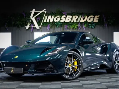 Used Lotus Emira 404 HP (297 kW) 2023 Green Coupe
