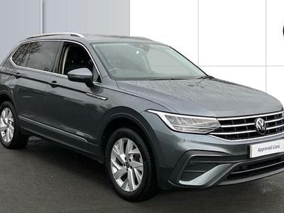 Used 2024 VW Tiguan Allspace Life SUV | £22,141 (Super price)
