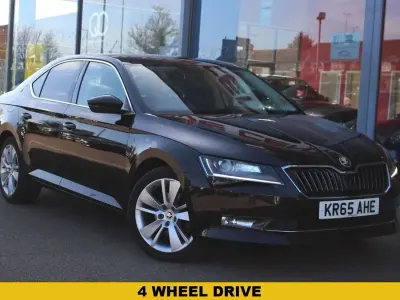 Used Skoda Superb SE L Executive 190 HP (139 kW) 2015 Black Hatchback
