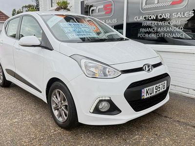 White Used 2015 Hyundai i10 Premium Hatchback | £8,995