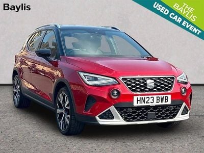 Begagnad Seat Arona Xperience Lux 2023 Röd SUV