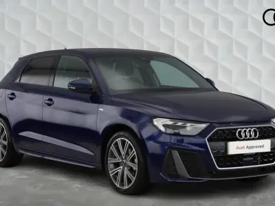 Begagnad Audi A1 Sportback S-Line 150 HK (110 kW) 2024 Blå Halvkombi