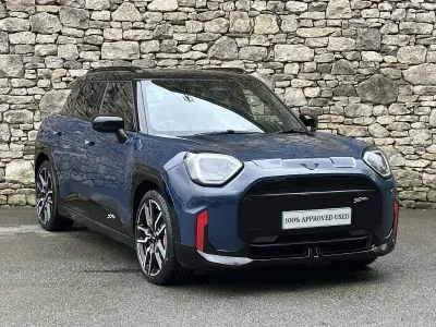 Usado Mini Cooper 189 kW (258 CV) 2025 Azul Utilitario