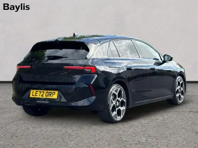 Used Vauxhall Astra Ultimate 128 HP (94 kW) 2023 Black Hatchback