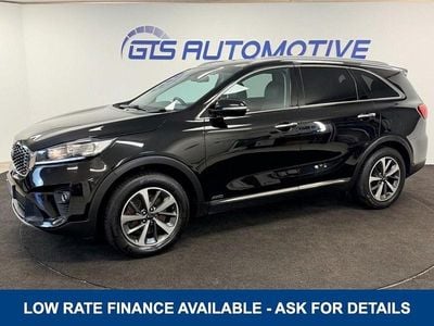 Black Used 2018 Kia Sorento SUV | £14,290 (Fair price)