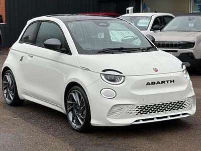 New 2025 Abarth 500e Hatchback | £25,995 (Fair price)