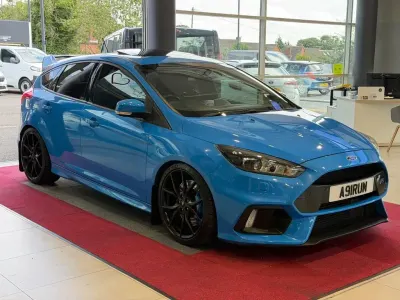 Used Ford Focus RS 350 HP (257 kW) 2017 Blue Hatchback