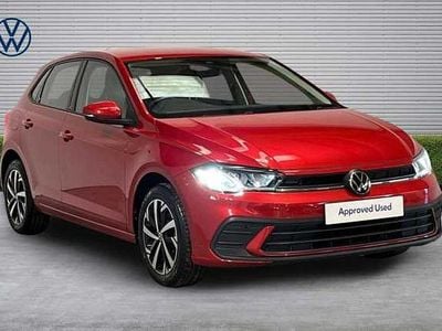 Used VW Polo Life 95 HP (69 kW) 2023 Red Hatchback