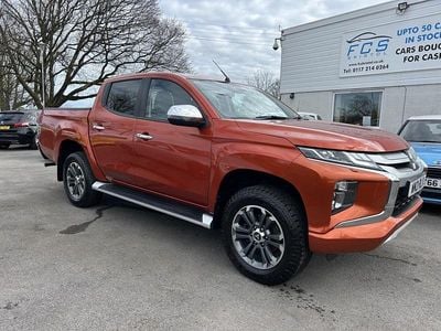 Used Mitsubishi L200 Warrior 150 HP (110 kW) 2021 Orange Pickup