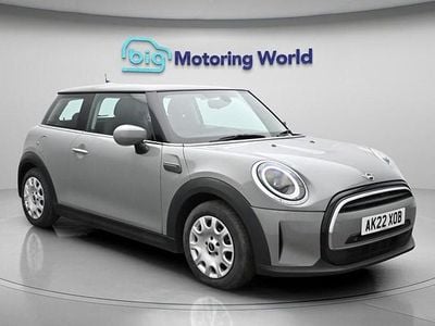 Used Mini ONE Classic 102 HP (75 kW) 2022 Grey Hatchback