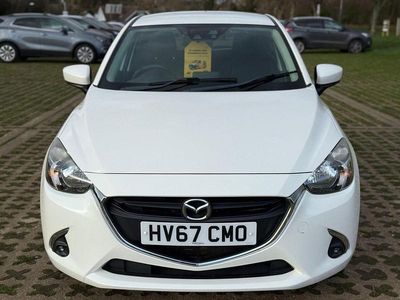 Used Mazda 2 Edition 90 HP (66 kW) 2017 White Hatchback