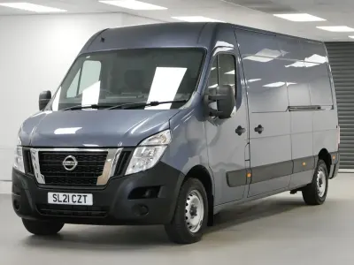 Used Nissan NV400 Acenta 135 HP (99 kW) 2021 Grey Van