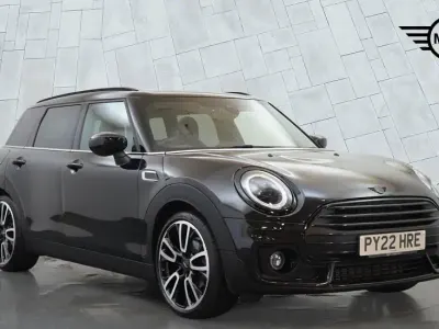 Used Mini Cooper Clubman Sport 134 HP (98 kW) 2022 Black Estate