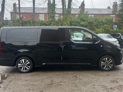 Used Peugeot e-Traveller Allure 98 kW (134 HP) 2025 Black MPV