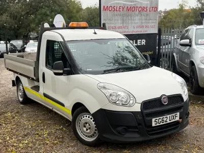 Begagnad Fiat Doblò 2012 Vit Minibuss