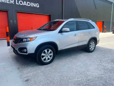 Used Kia Sorento 2012 Silver SUV