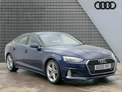 Second-hand Audi A5 Sport 150 CP (110 kW) 2023 Albastru Coupe