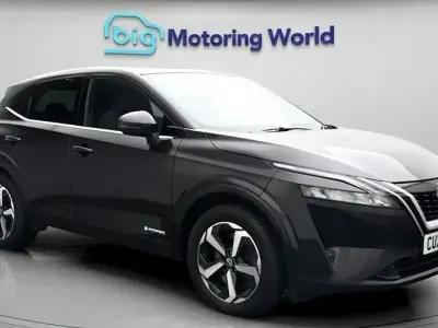 Begagnad Nissan Qashqai N-Connecta 190 HK (139 kW) 2023 Svart SUV