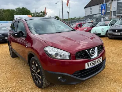 Używany Nissan Qashqai +2 N-TEC 117 KM (86 kW) 2010 Czerwony SUV