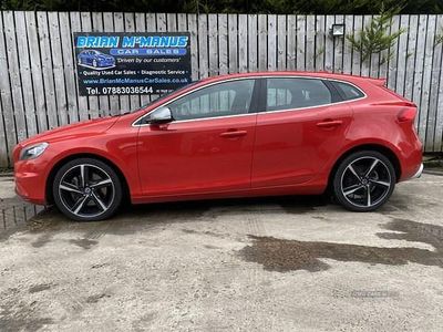 Used Volvo V40 R-Design 2013 Red Estate