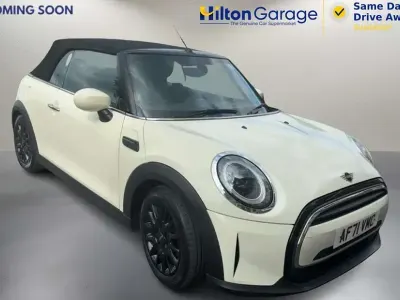 Używany Mini Cooper Classic 2021 Hatchback
