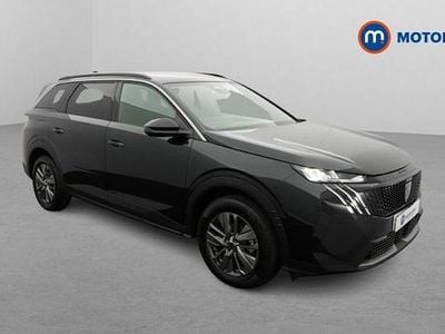Usado Peugeot 5008 Allure 145 HP (106 kW) 2025 Preto SUV