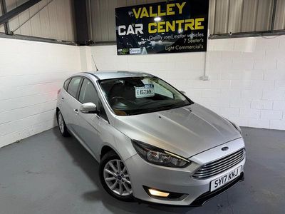 Used Ford Focus Titanium 125 HP (91 kW) 2017 Silver Hatchback