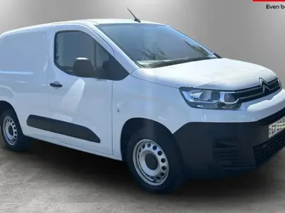 Used Citroën Berlingo 102 HP (75 kW) 2023 White MPV