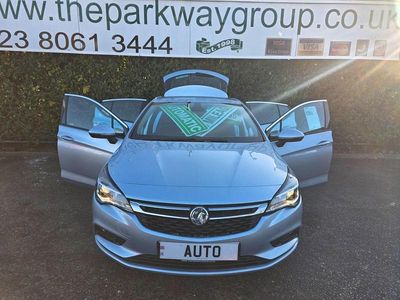 Used Vauxhall Astra Elite 150 HP (110 kW) 2016 Silver Hatchback