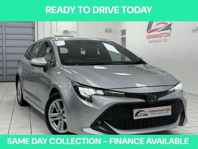 Used Toyota Corolla 122 HP (89 kW) 2021 Silver Estate