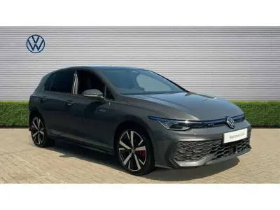 Second-hand VW Golf VIII 272 CP (200 kW) 2025