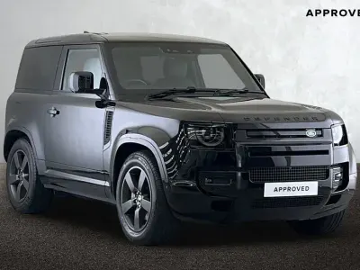 Used Land Rover Defender HSE Dynamic 300 HP (220 kW) 2023 Black SUV