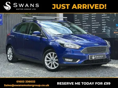 Used Ford Focus Titanium 125 HP (91 kW) 2017 Blue Hatchback