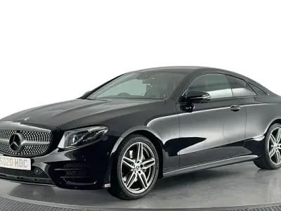 Begagnad Mercedes E220 AMG Line Premium 194 HK (142 kW) 2020 Svart Sportkupé
