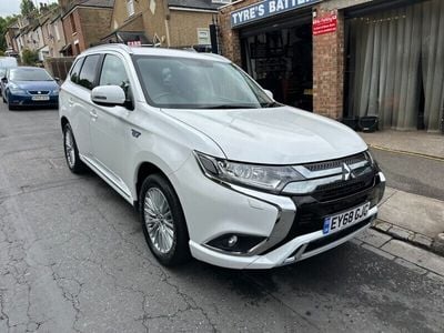 Mitsubishi Outlander P-HEV