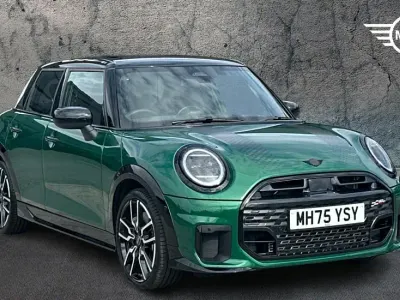 Used Mini Cooper Hatch 113 kW (154 HP) 2026 Green Hatchback