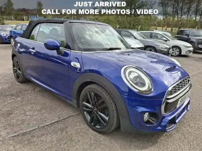 Begagnad Mini Cooper S Cabriolet Sport 192 HK (141 kW) 2019 Blå Cab